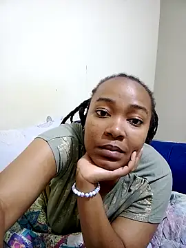 online nude cam Atara Seren