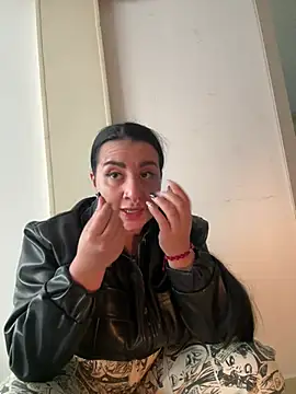 Abril_Luv webcam