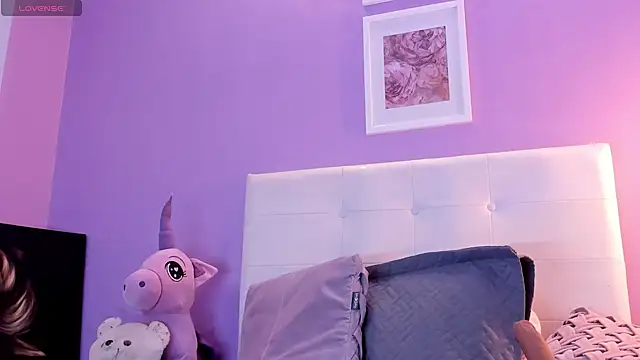 Charlotte11-11 webcam