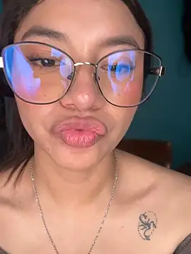 CocoaGigiMuse webcam
