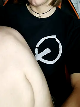 Aashikalaa webcam