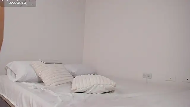 sophia_clark1 webcam