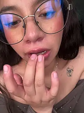 CocoaGigiMuse webcam