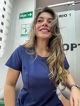alicee16 live sex cam