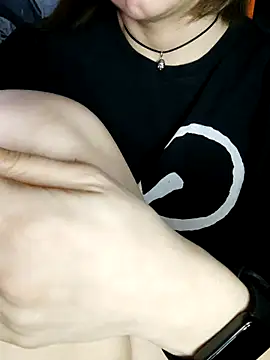 Aashikalaa webcam