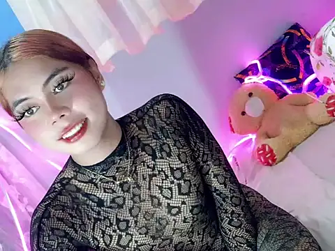 ur_hotasiangf - Ur_hotasiangf's free webcam - UK Sex Cams