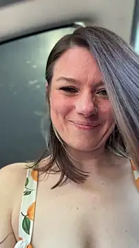 LadyLena1 webcam
