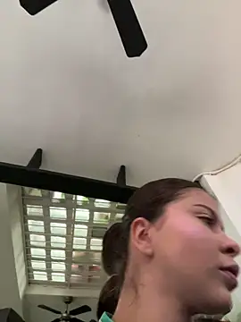 Scarlet_Rosexx webcam