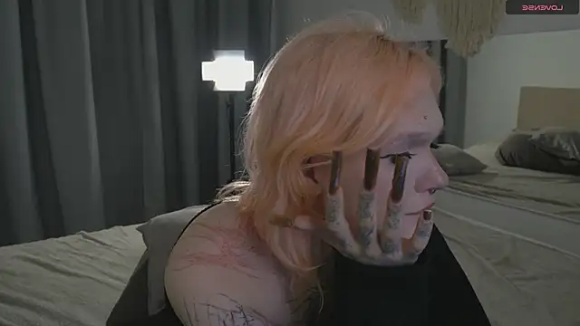 Lollita_Morgan webcam