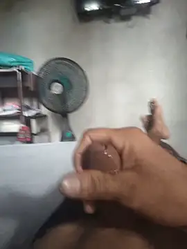 chicolargo17 webcam