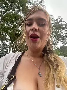 miss_berlyn - Miss_berlyn's free webcam - UK Sex Cams