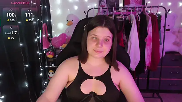 AmyVibess webcam