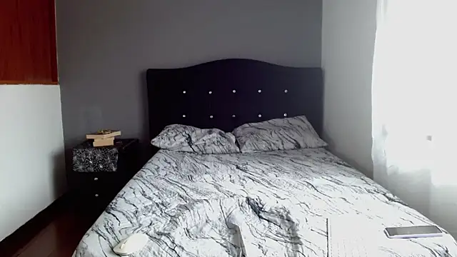 Emilia_1995 webcam