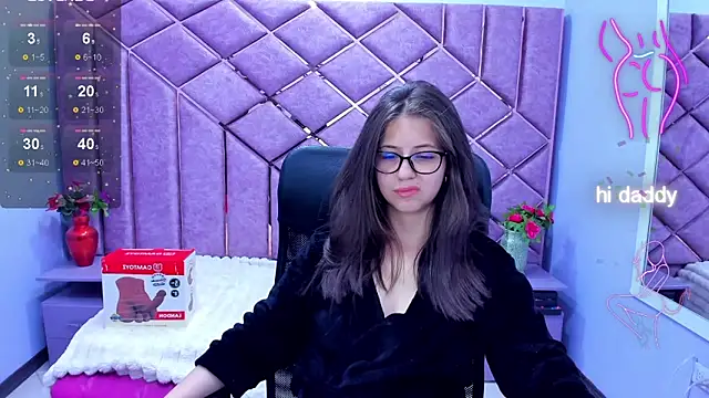 sarah_sweett_ webcam