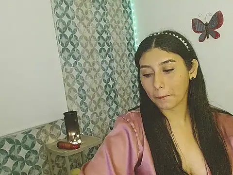 Melaniecarsonew webcam