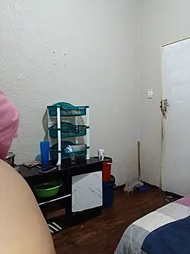 FreakyAngel3X webcam