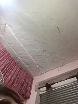 Deepjakolirr webcam