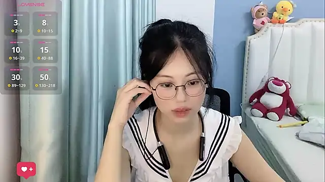 Luna-666 webcam