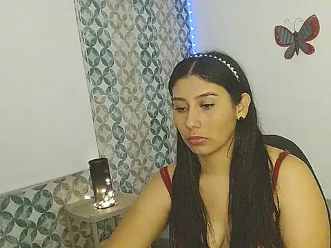 Melaniecarsonew webcam