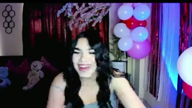 linda_zaam83866 webcam