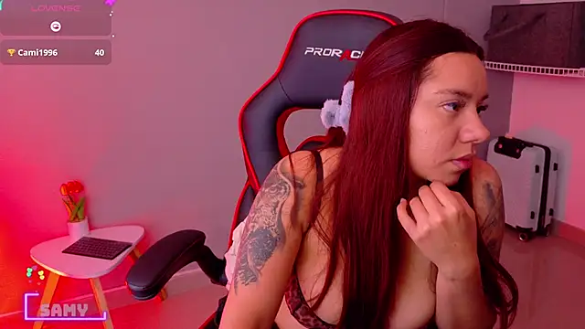 samantha_tattu webcam
