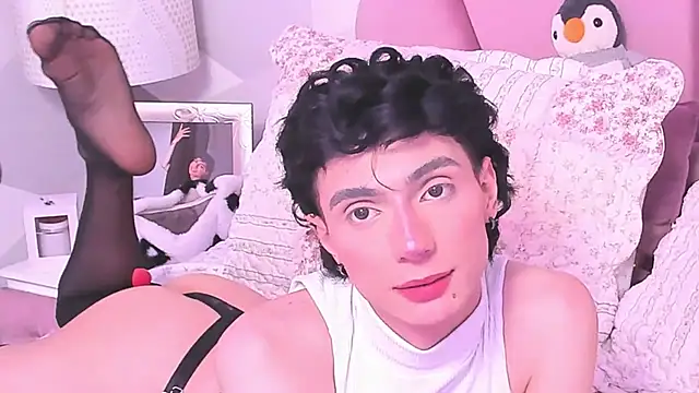 KylieMonnett webcam