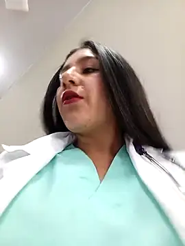 CAROLINE__07