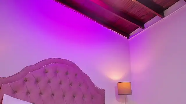 Mia_Culpa live sex cam