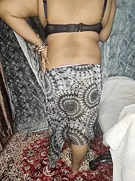 Curvy_Pooja webcam