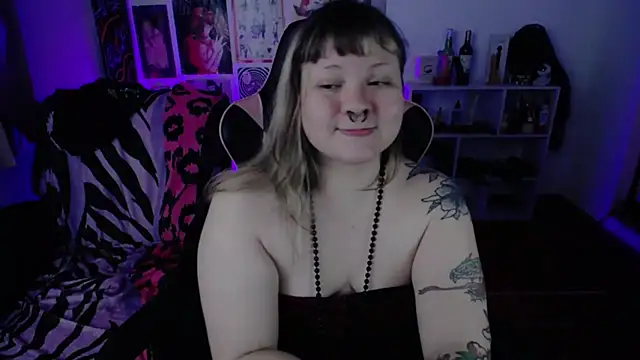 Bdsm_and_fries webcam