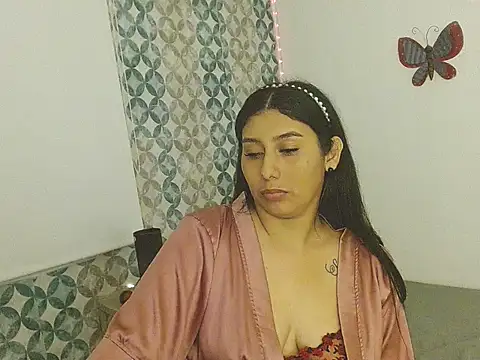Melaniecarsonew webcam