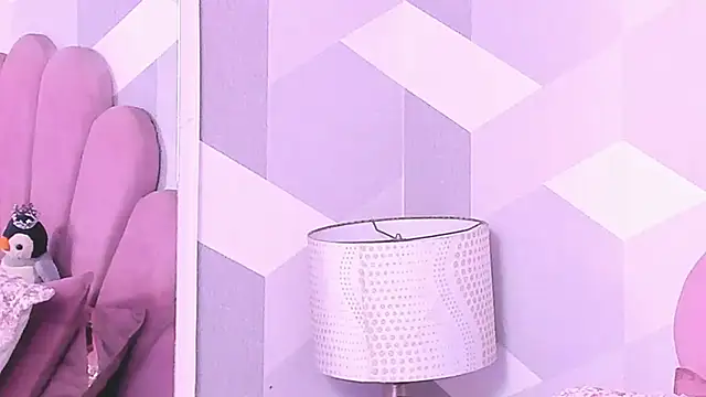 KylieMonnett webcam