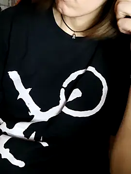 Aashikalaa webcam