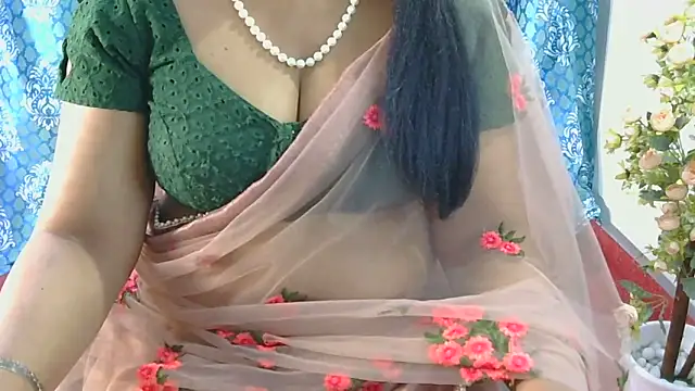 Mallu_Manisha webcam