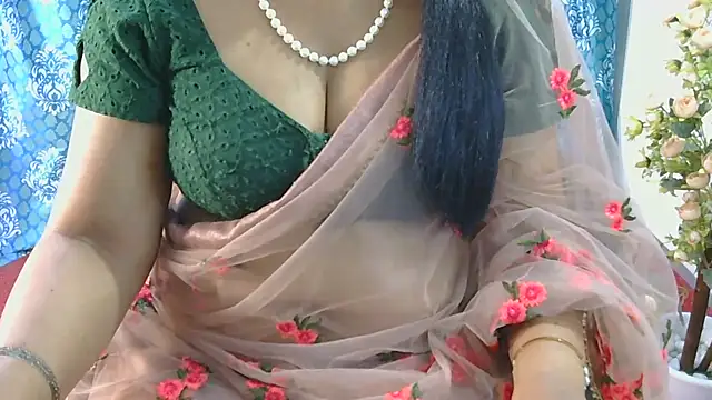Mallu_Manisha webcam