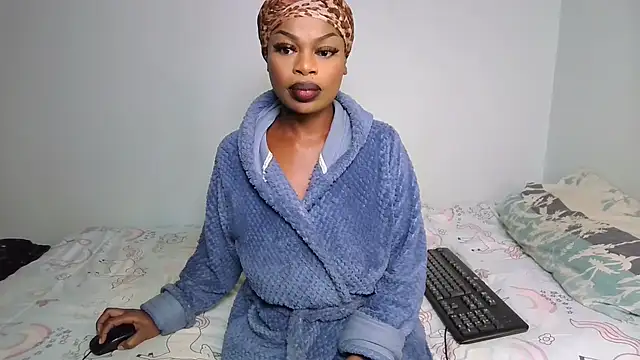 COCO__JUICY webcam