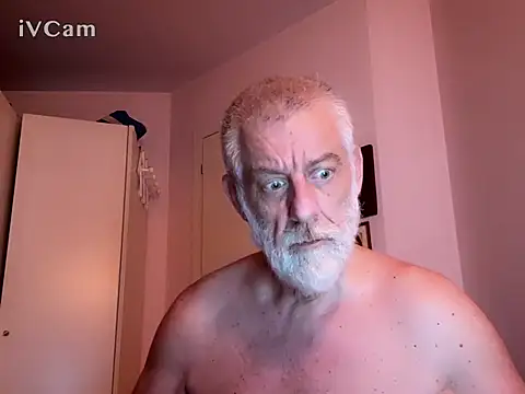 pierpesarox - PierPesaroX's free webcam - UK Sex Cams