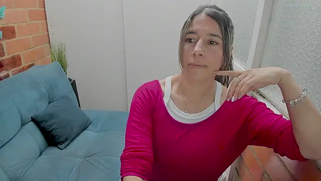 Penelope47 webcam