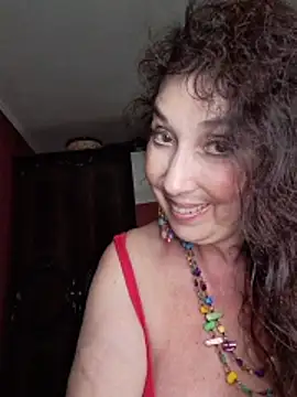 GypsyEsmeralda webcam
