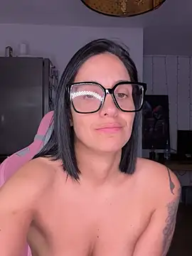LaPetiteKim webcam