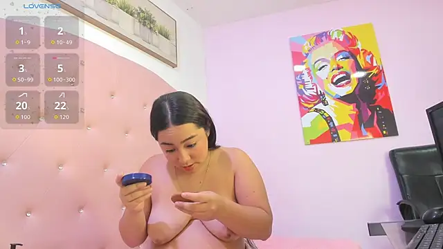 tinisweet webcam