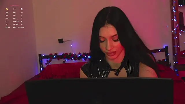 Olivia_Faye webcam