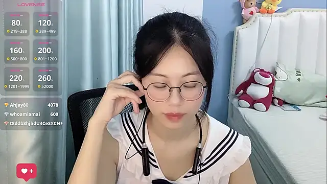 Luna-666 live sex cam