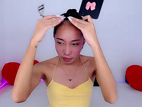Sweet_kittyxx webcam