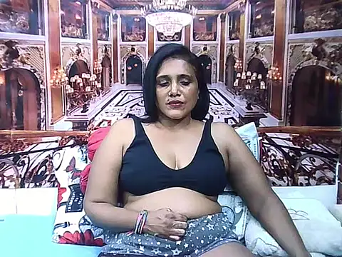 IndianSexyLady20 webcam