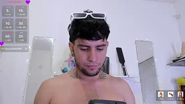 StefanoBigCock webcam