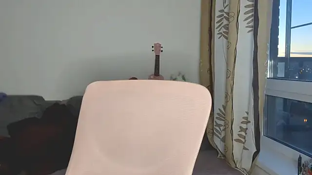 YukiBlush webcam