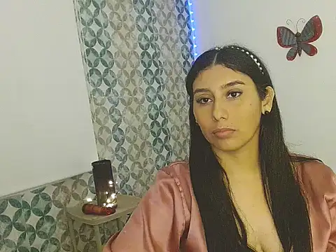 Melaniecarsonew webcam
