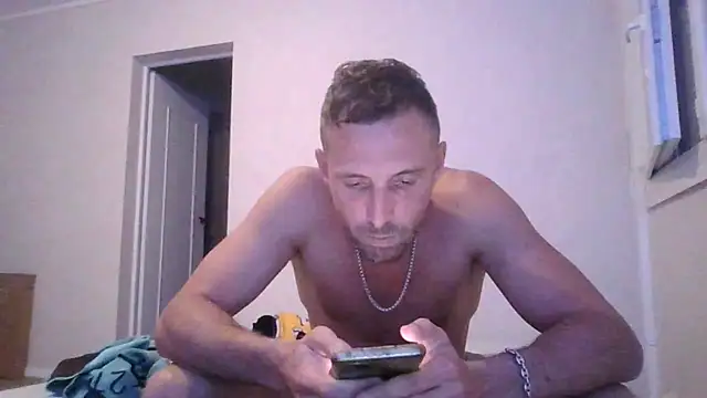 sebcucold webcam