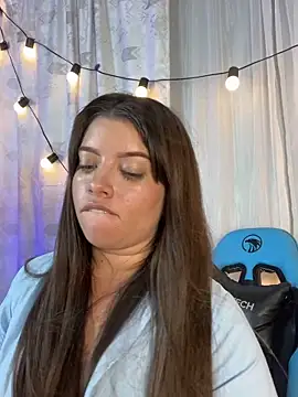 Lia_little18 webcam